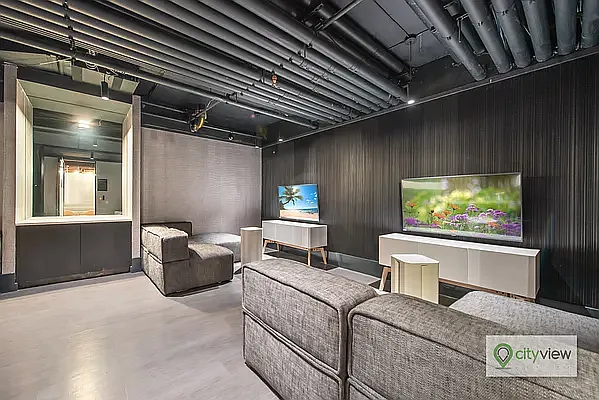 Rented by The KCI Group | media 38