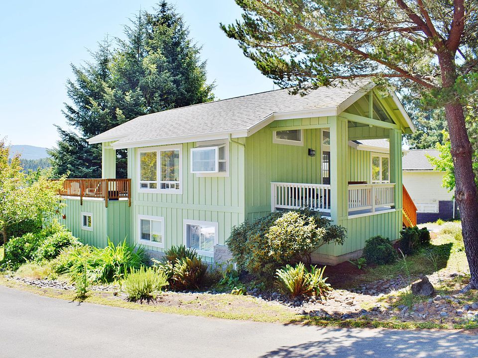 1st image of 1130 NE Voyage Ave