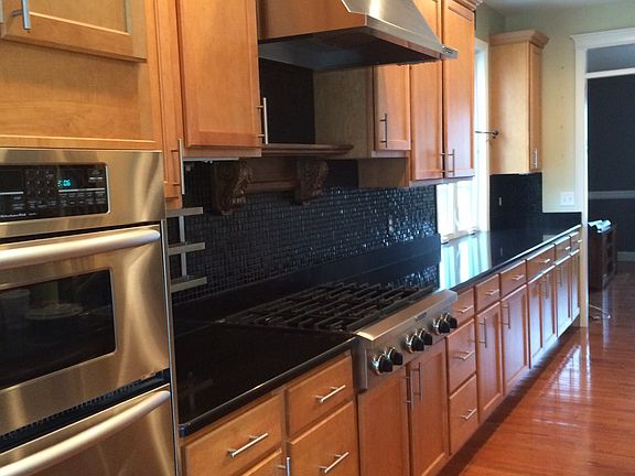Gourmet Kitchen