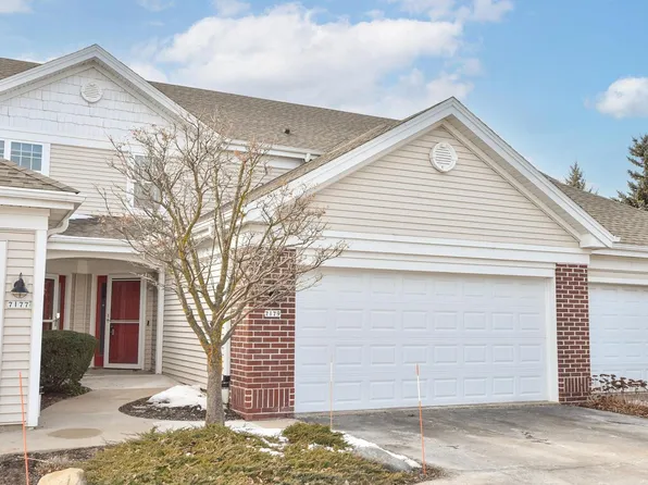 7179 West Rawson AVENUE, Franklin, WI 53132