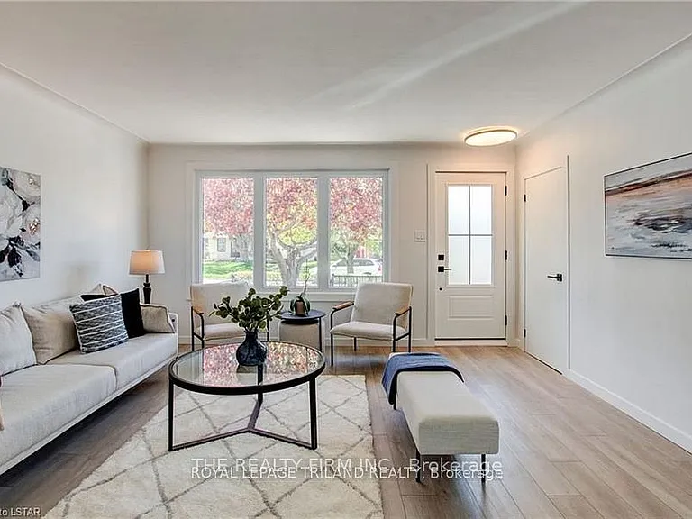 130 Appel St — Photo 10