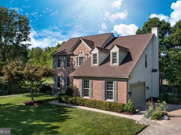 8309 Richlawn Ter, Fairfax Station, VA 22039