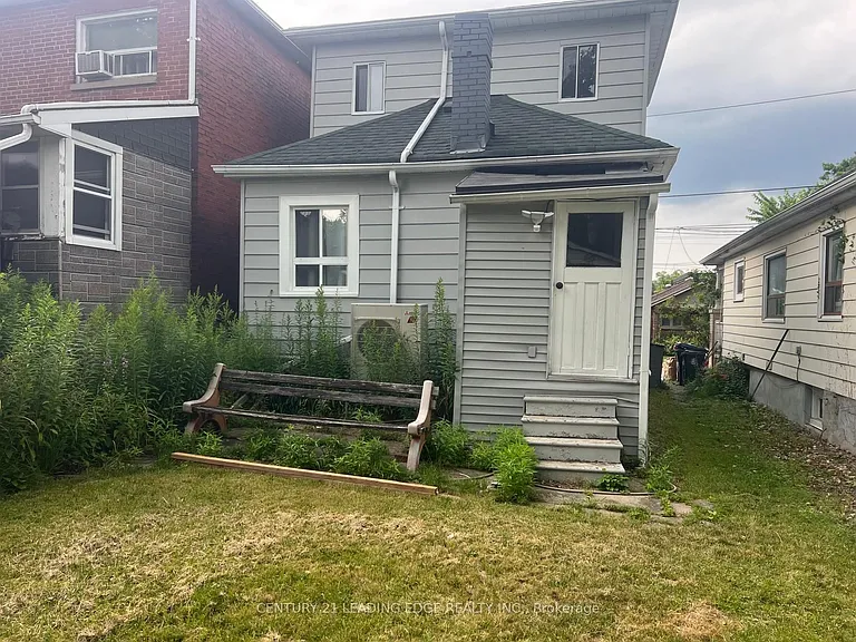 15 Westbrook Ave — Photo 22
