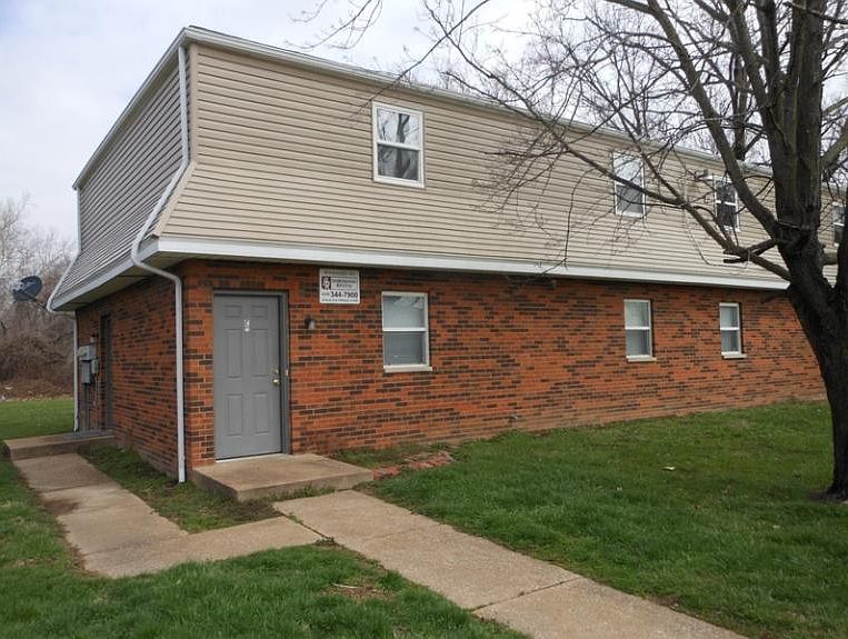 1st image of 210 Anthony Dr