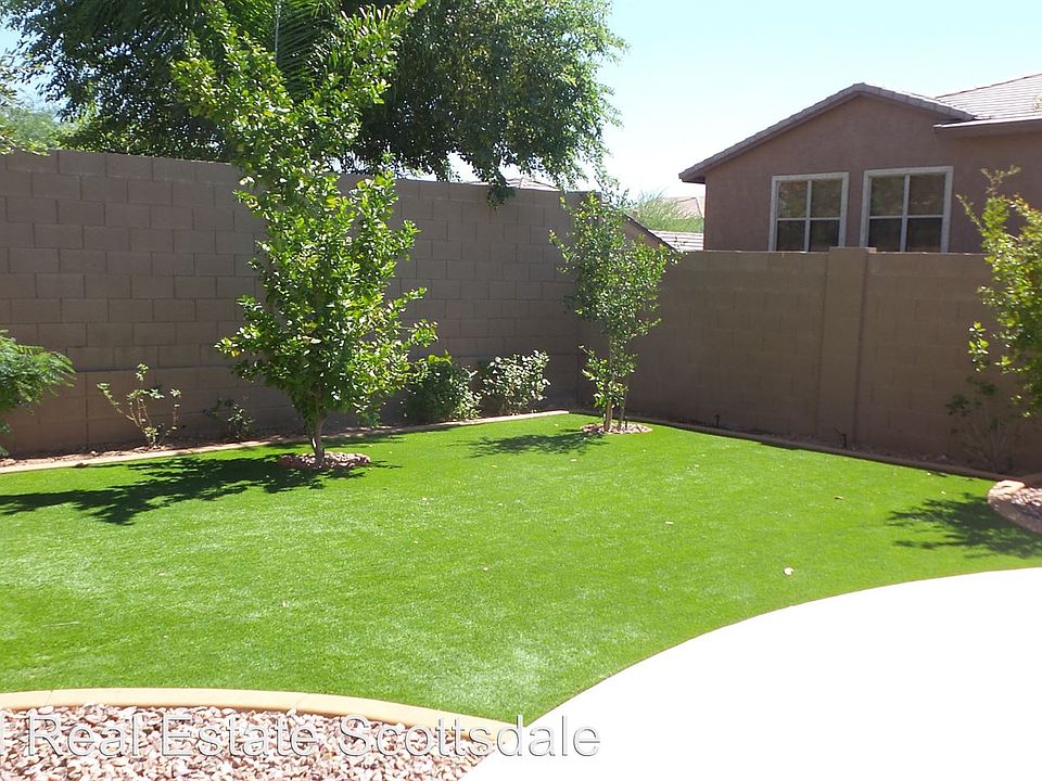 2nd image of 2131 W Red Range Way