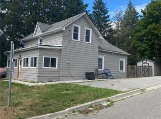 99 John St, Caledon, ON L7E3H4