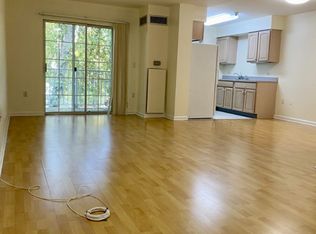 (Undisclosed Address), White Plains, NY 10605