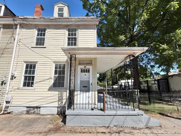 321 York St, Burlington, NJ 08016
