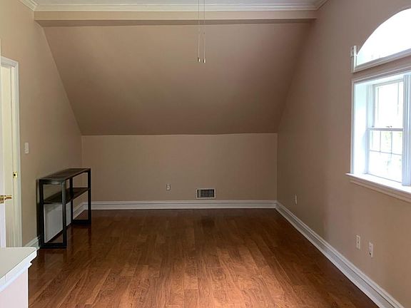 Large bedroom