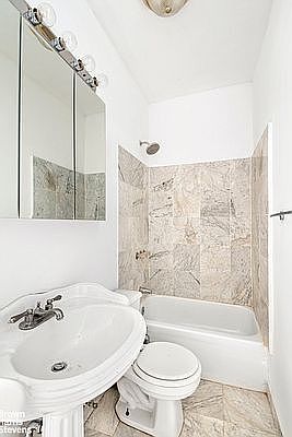 4th image of 125 W 78th St #3F