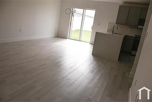 2014 Dexter St — Photo 23