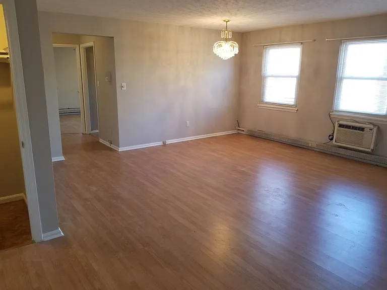 13789 Cedar Rd #300 — Photo 14
