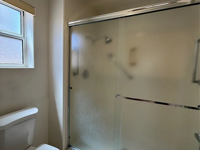 10905 Mill Cove Ave — Photo 13