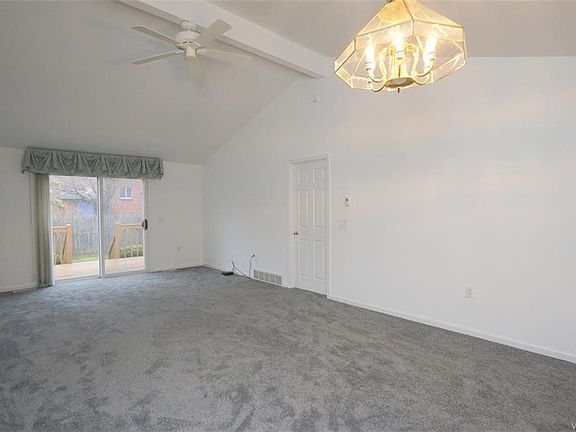 5th image of 12 Union Pl