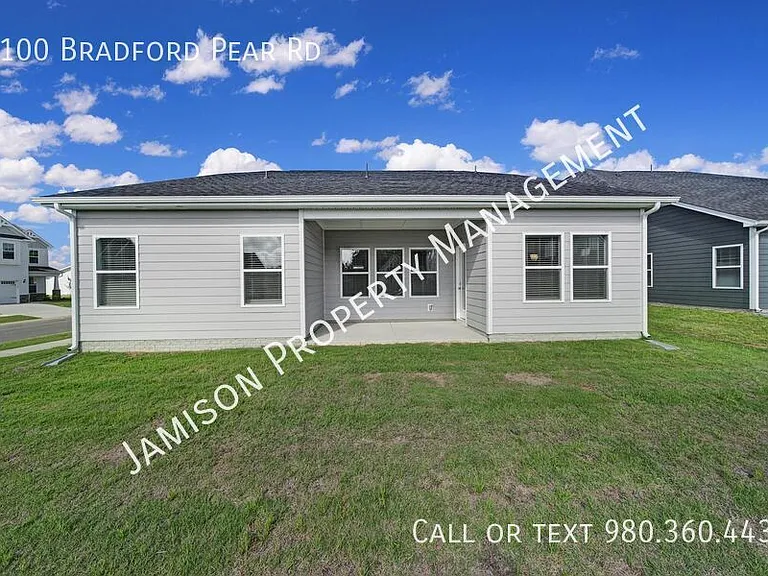 1100 Bradford Pear Rd — Photo 30