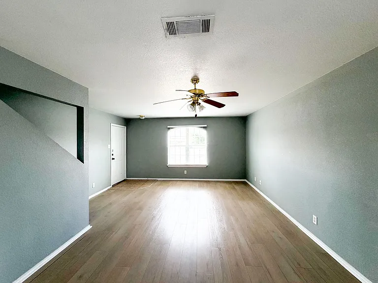 5701 Allstar Ct — Photo 3