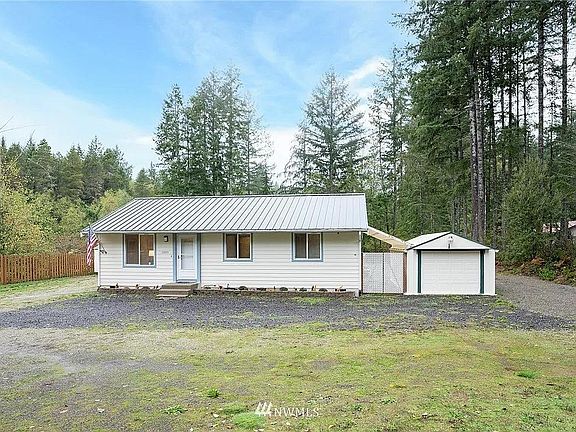 2nd image of 13925 140th Ave NW