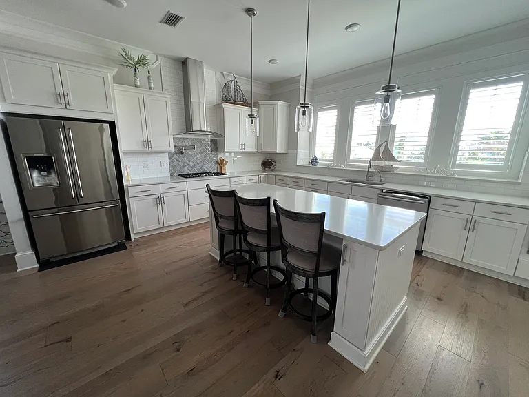 11 E Crabbing Hole Ln — Photo 34