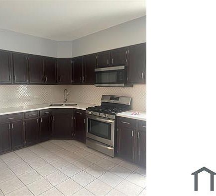 1st image of 2648 S Kolin Ave #2