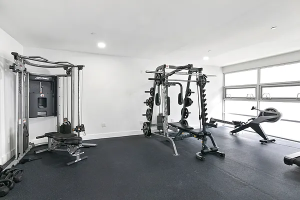 Rented by Modern Spaces | media 7