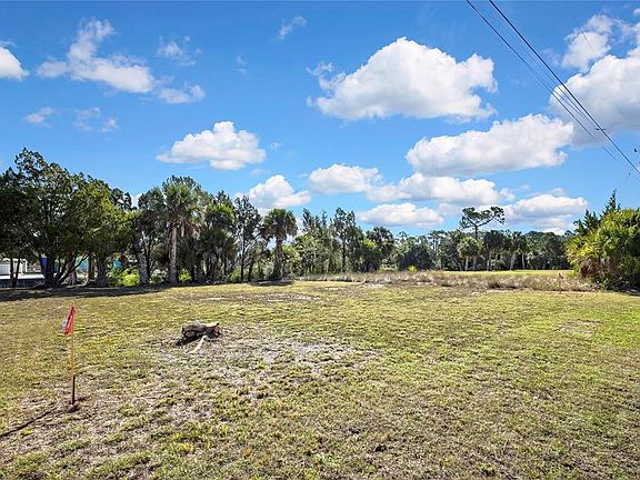 2nd image of 3202 Rose Arbor Dr #21