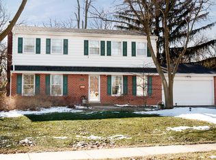 501 Elm St, Glen Ellyn, IL 60137