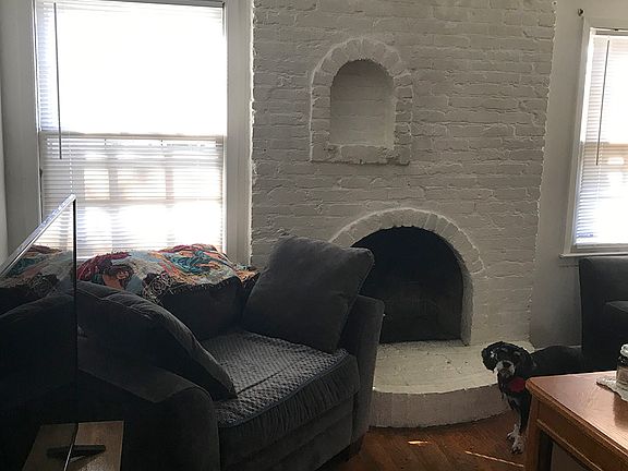 3rd image of 4122 Summerglen Dr