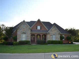 225 W Shugart Ridge Rd, Gardendale, AL 35071