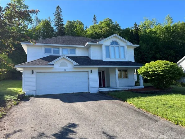 38 Secoudon Dr, Saint John, NB E2K 5G5