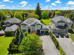 385 Kennedy St W, Aurora, ON L4G 5M6