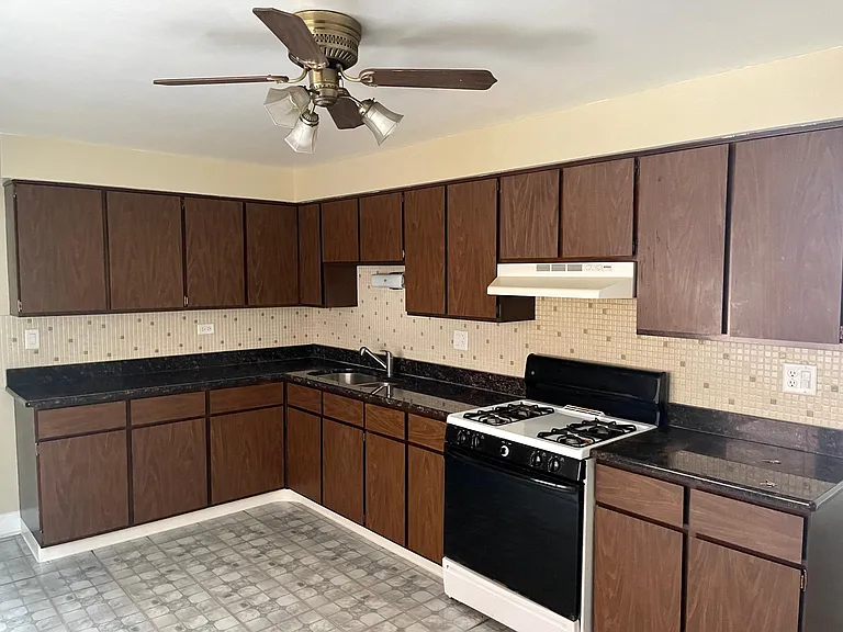 5207 N Reserve Ave #2E — Photo 12