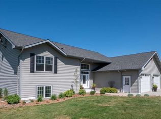 3575 Koivula Rd, Hibbing, MN 55746