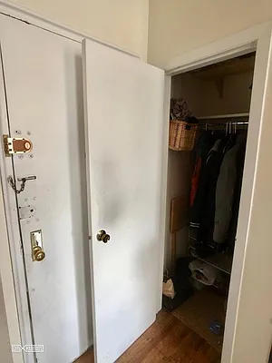 Rented by Citi Habitats | media 18