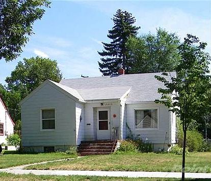 1st image of 2211 Pine St