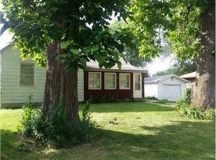 312 W Main St, Amboy, IL 61310