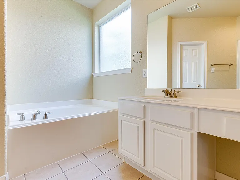 10 Caelin Ct — Photo 25