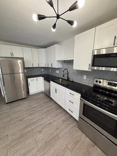 1 bed, 1.0 bath, 625 sqft, $1,199 — Photo 2