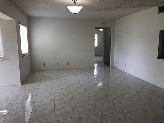 4th image of 4703 Sable Pine Cir APT C1