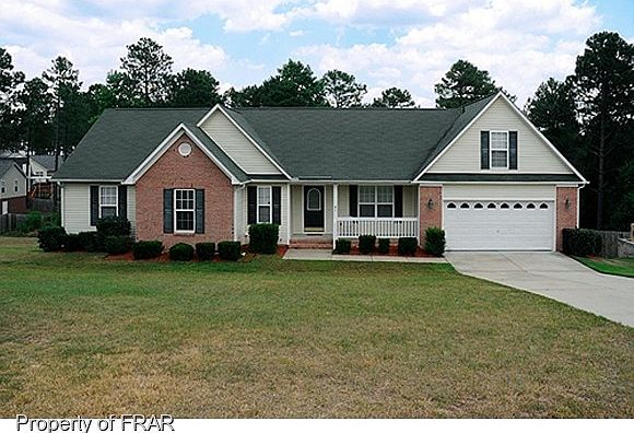 Front of 41 Mayflower Court