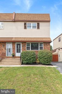 1274 Nicole Ln, Secane, PA, 19018