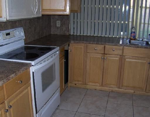 2nd image of 20411 NW 2nd Ct