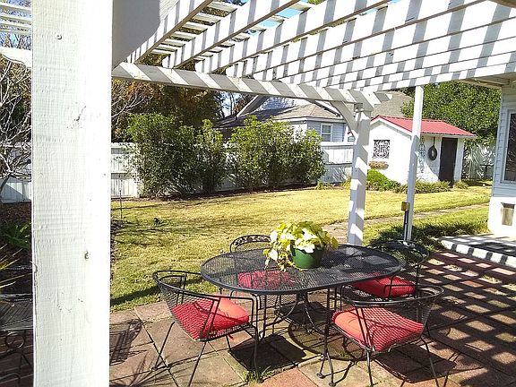 private fenced back yard