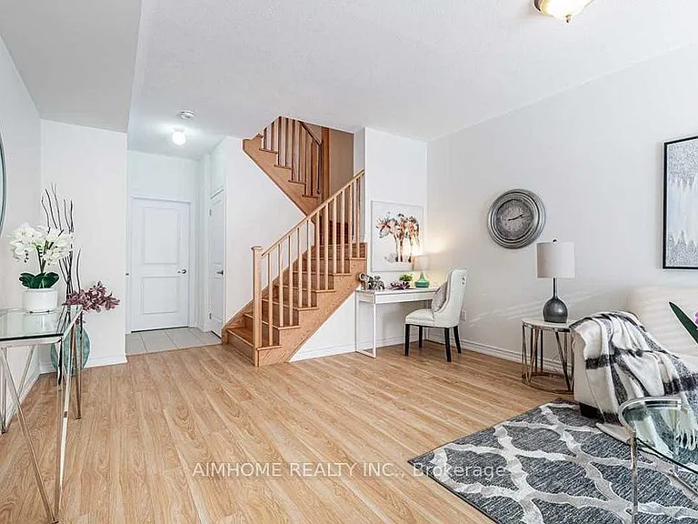 116 Frederick Wilson Ave — Photo 2
