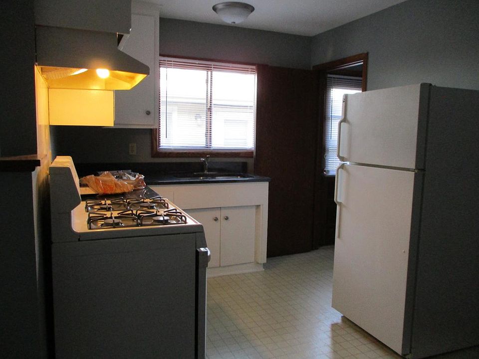 2nd image of 57XX Xerxes Ave S