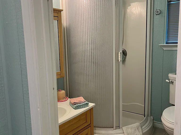 916 E Cedar St — Photo 24