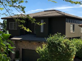 214 SW Florida St, Portland, OR 97219