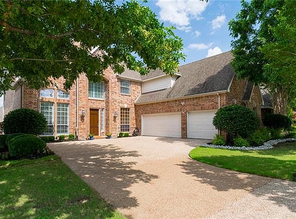 2nd image of 801 Stillwater Ct