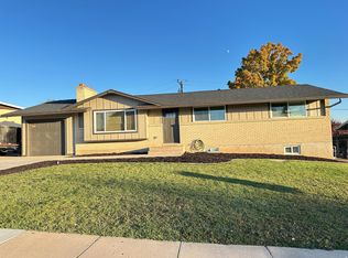 1184 E Valhalla Dr, Clearfield, UT 84015
