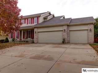 17215 Patterson Dr, Omaha, NE 68135