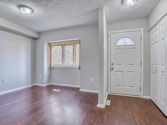 4th image of 6533 Woodgreen Cir